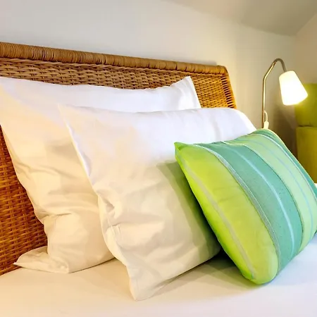 Gaestehaus Drostenhof ゲストハウス レース