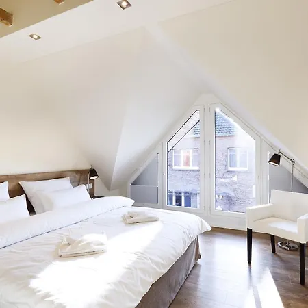 ゲストハウス Gaestehaus Drostenhof 4*