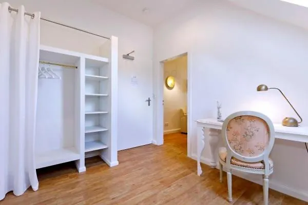 招待所 Gaestehaus Drostenhof 4*