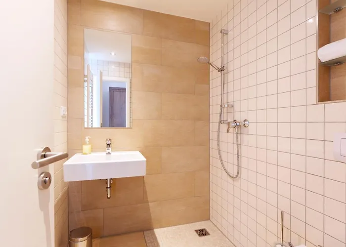 招待所 Gaestehaus Drostenhof 4*