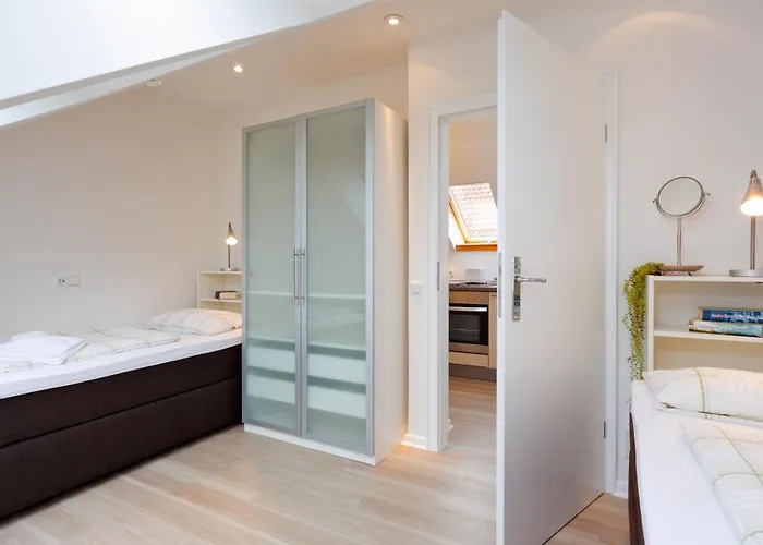 Gaestehaus Drostenhof 4* 里斯