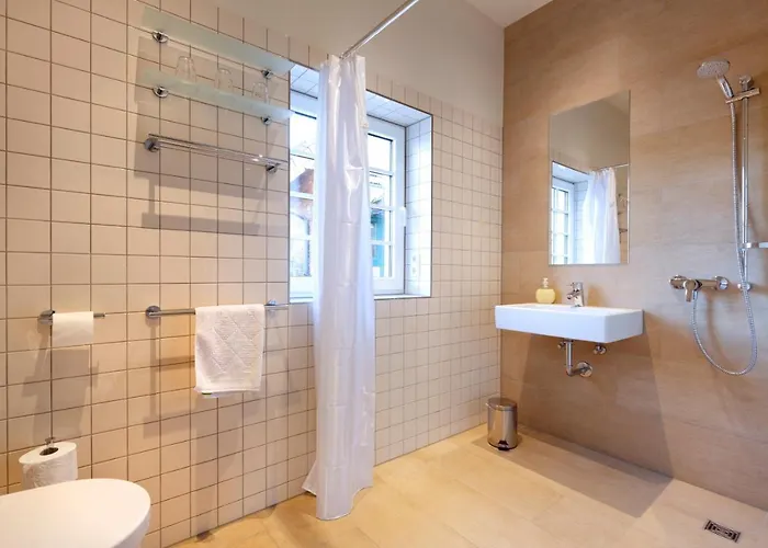 Gaestehaus Drostenhof 4* 里斯