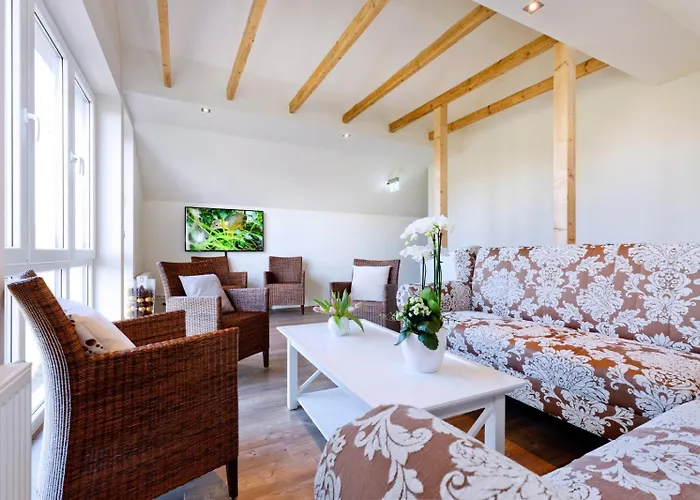 Gaestehaus Drostenhof 招待所 里斯